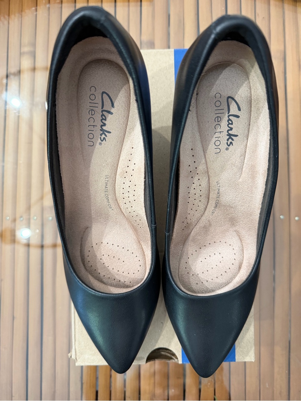 NWT Clarks Kataleyna Gem Black Leather Pointed Toe Pumps Size 7M – New in Box - Picture 3 of 6